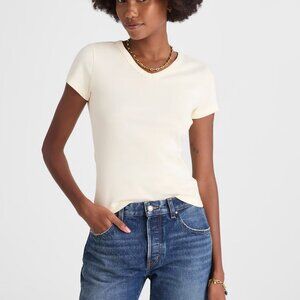 Madewell High V-Neck 90s Baby Tee in Vintage Ivory